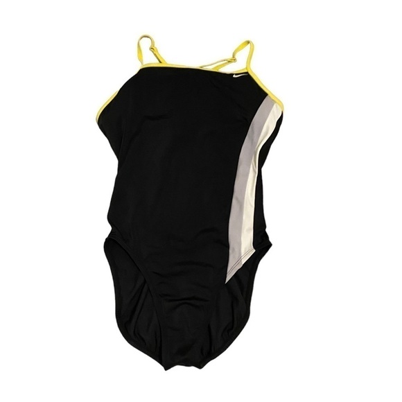 Nike one pices swimwear. Size 8 - Picture 1 of 11